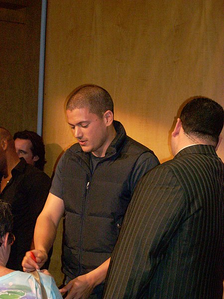 Wentworth Miller signing autographs in Beverly Hills, California