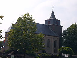 Kyrka i Laufeld.