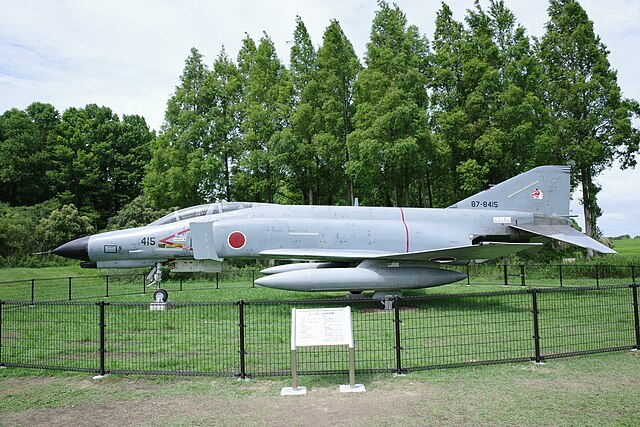 F-4 (戦闘機) - Wikiwand