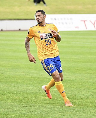 <span class="mw-page-title-main">Diogo Acosta</span> Brazilian footballer (born 1990)