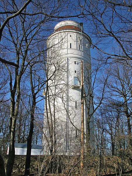 File:20080224440DR Radebeul Wasserturm König-Friedrich-August-Höhe.jpg