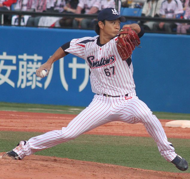 File:20130407 Ryo Hirai, pitcher of the Tokyo Yakult Swallows, at Meiji Jingu Stadium.JPG