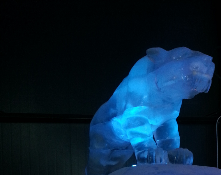 File:2014 Hong Kong Harbin Winter Festival Saber-toothed cat.png