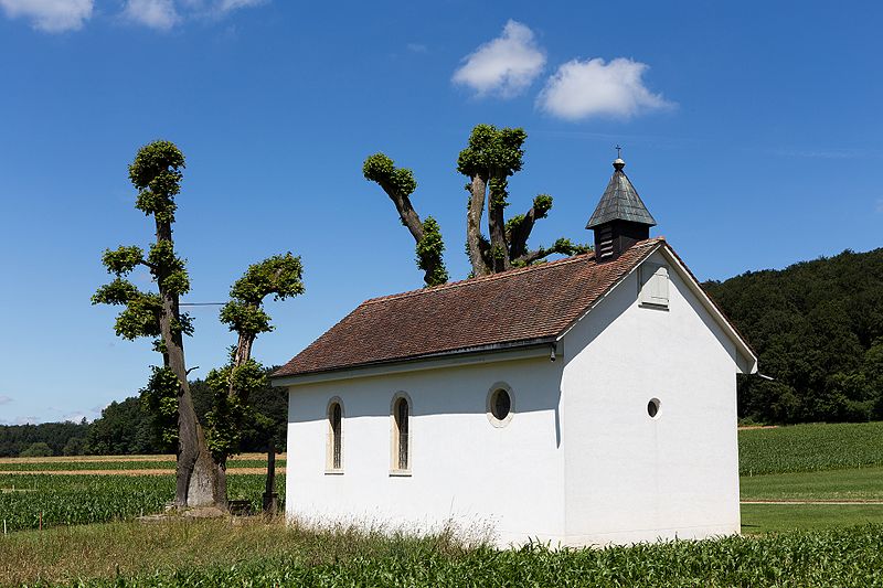 File:2016-Lugnez-Kapelle.jpg