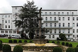 2017-12-27-bonn-robert-koch-straße-1-marienhospital-brunnen-02