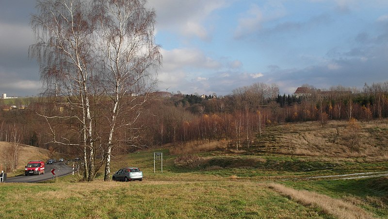 File:20171201310DR.JPG Hilbersdorf (Bobritzsch-H) Herrenhaus Hoher Hof.jpg