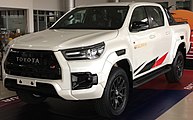 Hilux Revo Double Cab 4x4 2.8 GR Sport (GUN126)