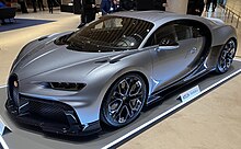 Bugatti Chiron Pur Sport celebrates production milestone by drifting