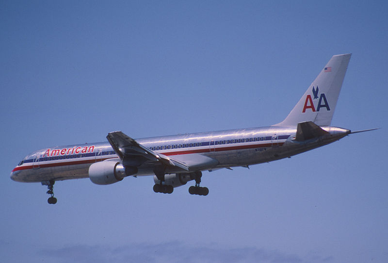 File:230cz - American Airlines Boeing 757-231, N718TW@LAX,25.04.2003 - Flickr - Aero Icarus.jpg