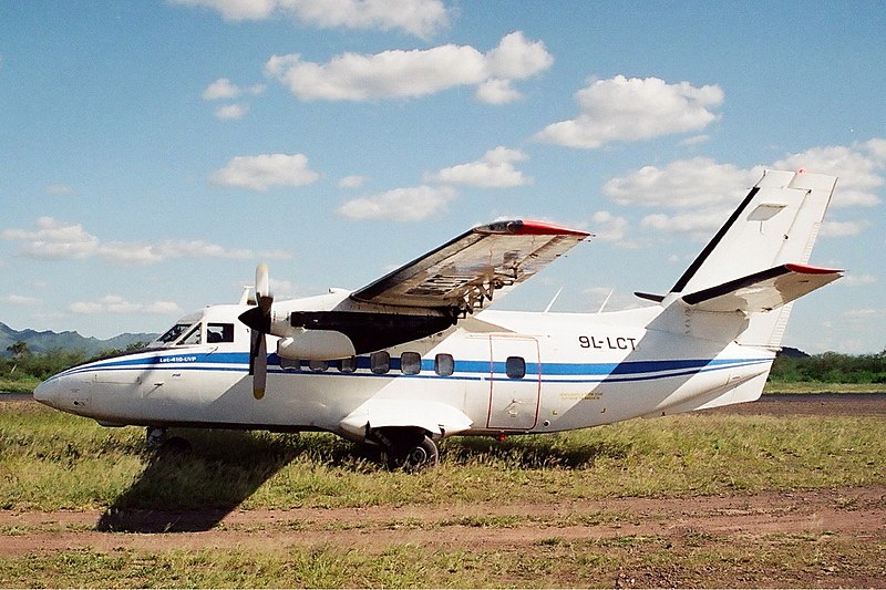 File:748 Air Services Let L-410UVP UA-320-1.jpg