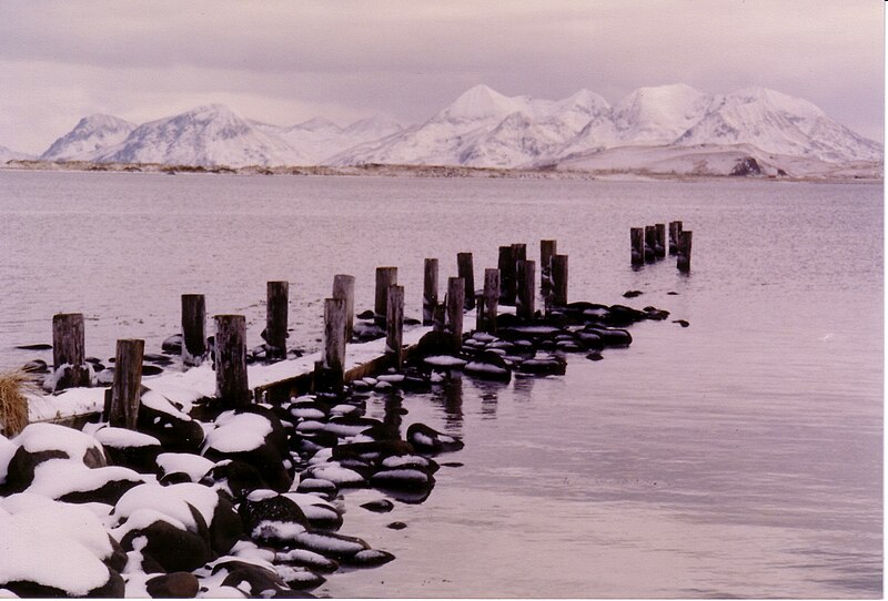 File:Adak Island Alaska Clam Lagoon.jpg