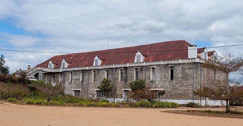 File:Ancien site industriel de Jean Laborde Mantasoa.jpg