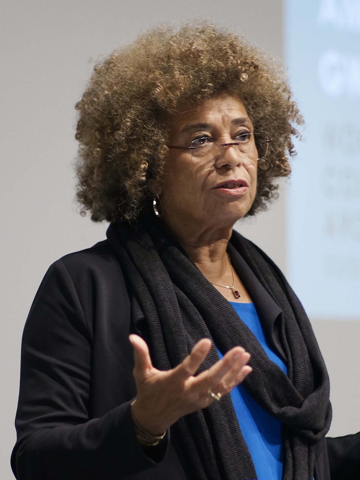 Angela Davis - Wikipedia