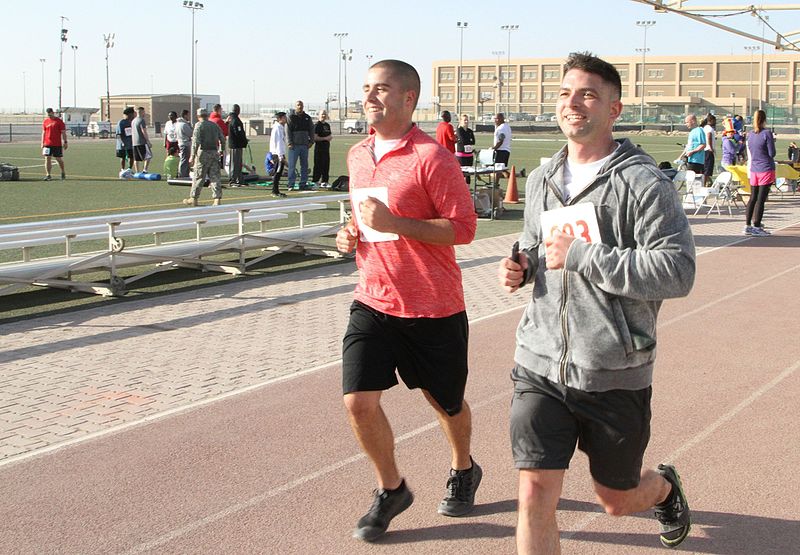 File:Army Marathon shadowed in Kuwait 150301-A-BR605-959.jpg