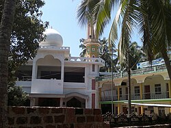 جاده ساحلی Badriya Masjid Nellikunnu