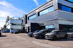 Bassadone Automotive Nordicin pääkonttori Vantaalla