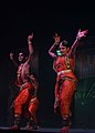 Bharatanatyam_dance_performance_by_Guru_Saroja_Vaidyanathan'_disciples_at_Youth_Festival_2012_IMG_3201_04