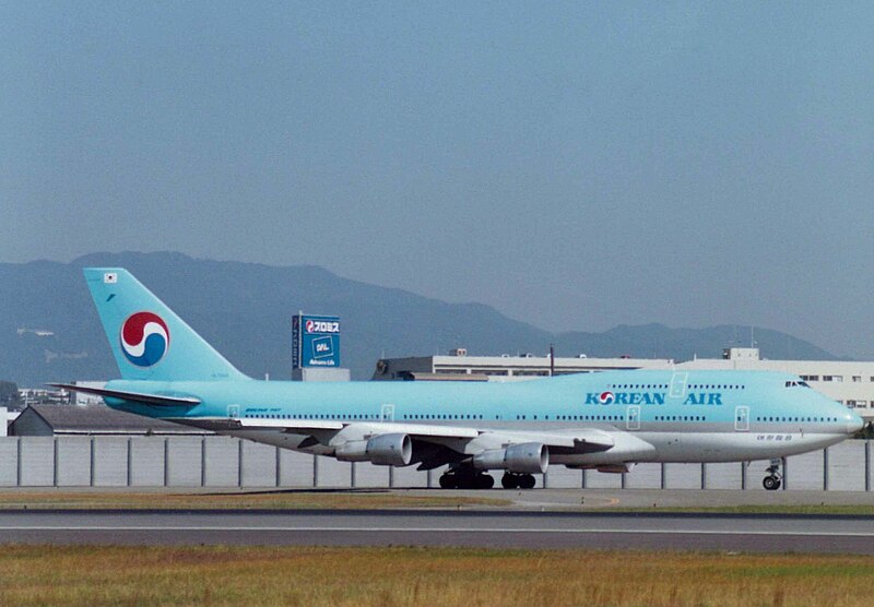 File:Boeing 747-300 (Korean) 05.jpg
