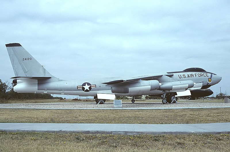 File:Boeing EB-47E Stratojet, USA - Air Force AN1018959.jpg