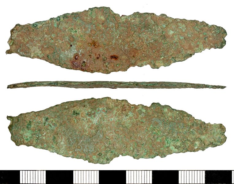 File:Bronze Age (Possibly) Knife (FindID 152465).jpg