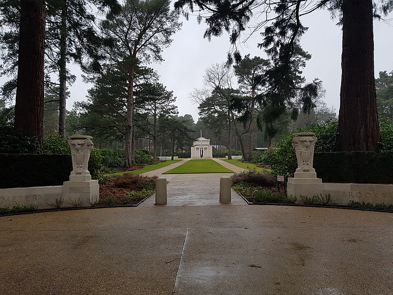 File:Brookwood – 20180219 114232 (39657898154).jpg