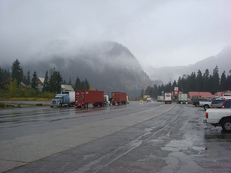 File:Camino a yakima - panoramio.jpg