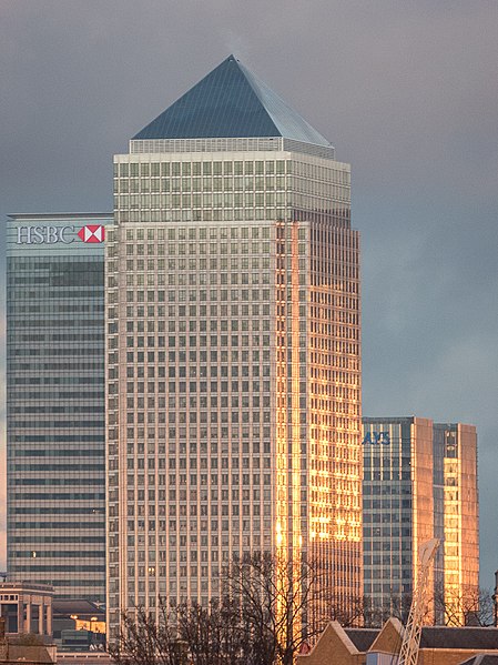 File:Canary Wharf from London SE16 - geograph.org.uk - 4381709.jpg