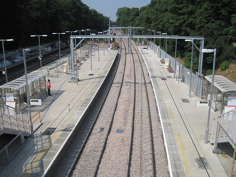 File:Canonbury railway station, Greater London (geograph 4139765).jpg