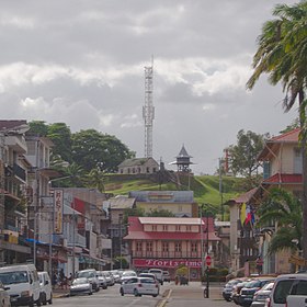 Cayenne: Géographie, Urbanisme, Toponymie