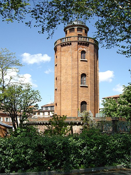 File:Château d'eau Laganne.JPG