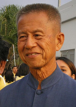 <span class="mw-page-title-main">Chamlong Srimuang</span> Thai activist and politician