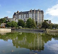 Chateaudun - Chateau 02.jpg