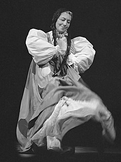 Cilli Wang Austrian-Dutch dancer, performer and theatre maker