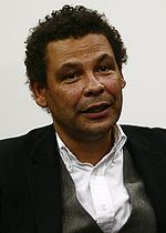 Liz has had an on and off relationship with Lloyd Mullaney played by Craig Charles (pictured). Craig Charles.jpg