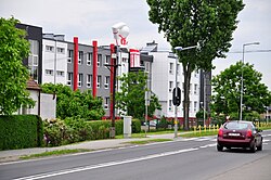 Lokale Schule während der Fußballmeisterschaften der EURO 2012