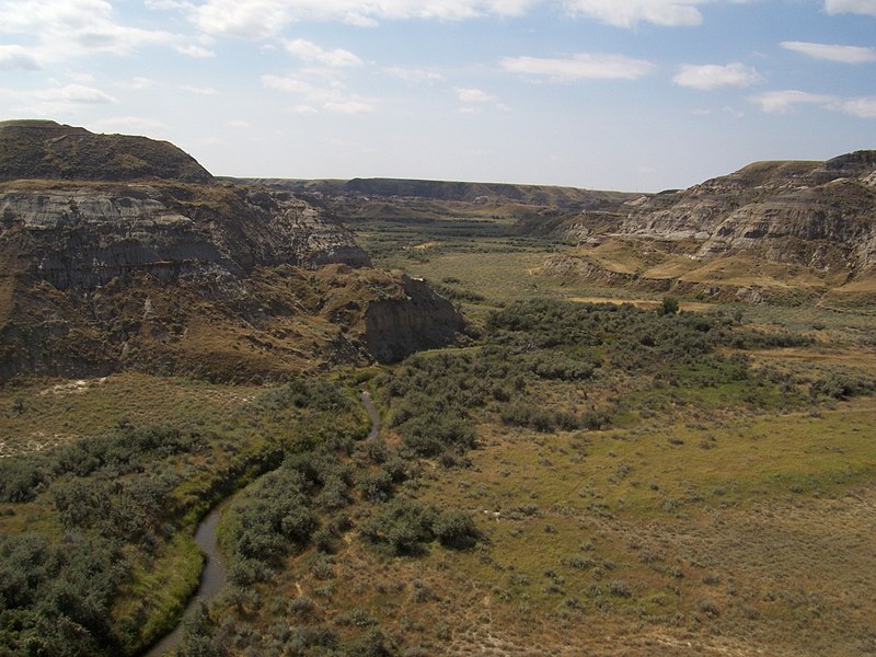 File:Dinosaur Provincial Park 103.jpg