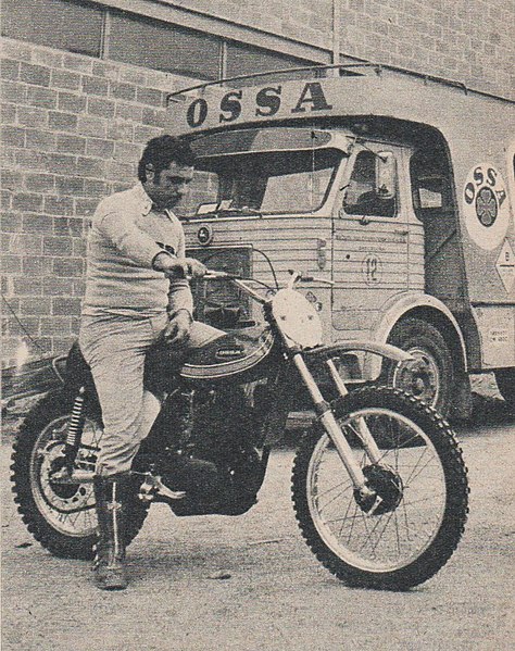 File:Domingo Gris 1974 OSSA Phantom.jpg