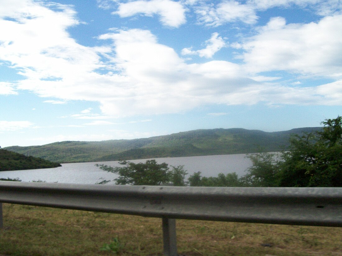 Embalse Las Canoas