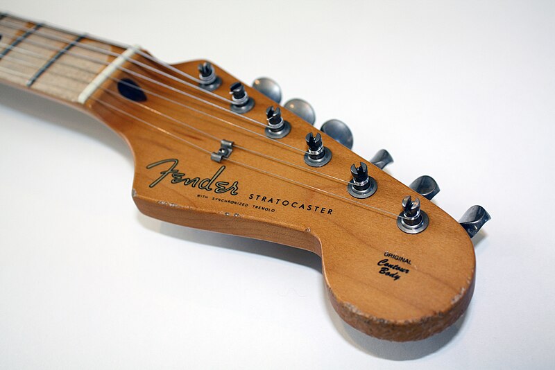 File:Fender Road Worn 50s relic Stratocaster headstock (2009-01-17 08.46.06 by irish10567).jpg