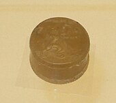 A pill box made from polyethylene in 1936. First polythene pillbox.JPG