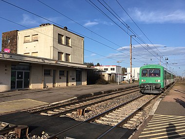 The X 4719 stops at Audun-le-Roman train station for an excursion on the Southern Ardennes Tourist Railway (CFTSA).