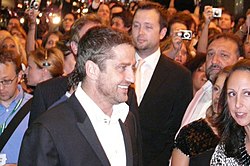 Gerard Butler: Biografia, Carreira, Notas