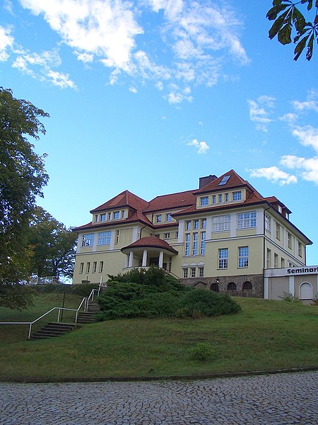 File:Gernrode Seminarhaus Stubenberg.jpg