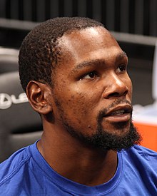 Golden State Warriors Small Forward Kevin Durant (cropped).jpg