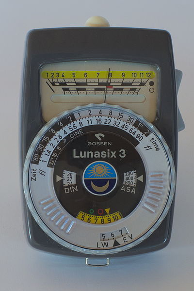 File:Gossen Lunasix 3 front.jpg