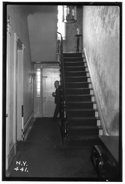 File:Historic American Buildings Survey, Arnold Moses, Photographer September 29, 1936, HALL AND STAIRWAY. - John V. Gridley House, 37 Charlton Street, New York, New York County, NY HABS NY,31-NEYO,31-6.tif