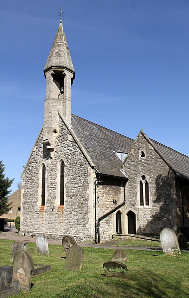 Image: Holy Trinity Church (geograph 2365077)