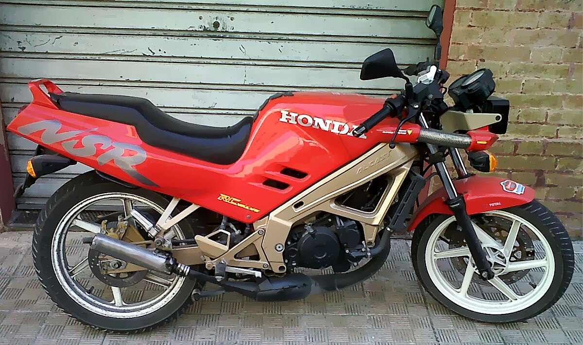 File:Honda NSR 125 FII.jpg - Wikimedia Commons