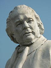 Adolphe-Victor Geoffroy-Dechaume, détail du Monument à Honoré Daumier, Valmondois, Grand place.