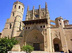 Huesca - Catedral, exterior 09.jpg